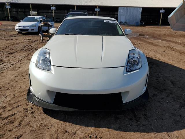 JN1AZ34D15M605396 - 2005 NISSAN 350Z COUPE WHITE photo 5