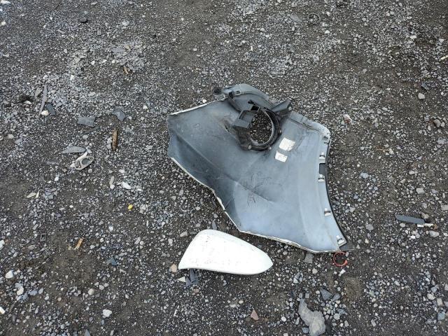 2T3RFREV0EW156718 - 2014 TOYOTA RAV4 XLE Biały zdjęcie 13