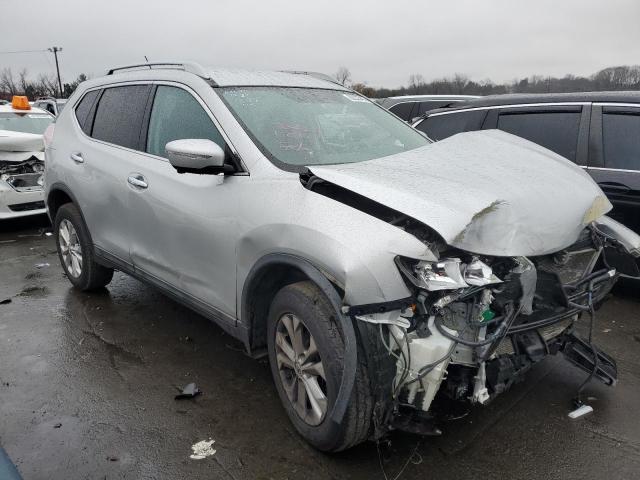 5N1AT2MV3EC835993 - 2014 NISSAN ROGUE S SILVER photo 4