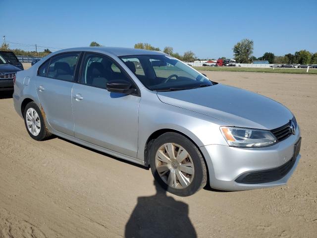 3VW2K7AJ8BM016401 - 2011 VOLKSWAGEN JETTA BASE SILVER photo 4