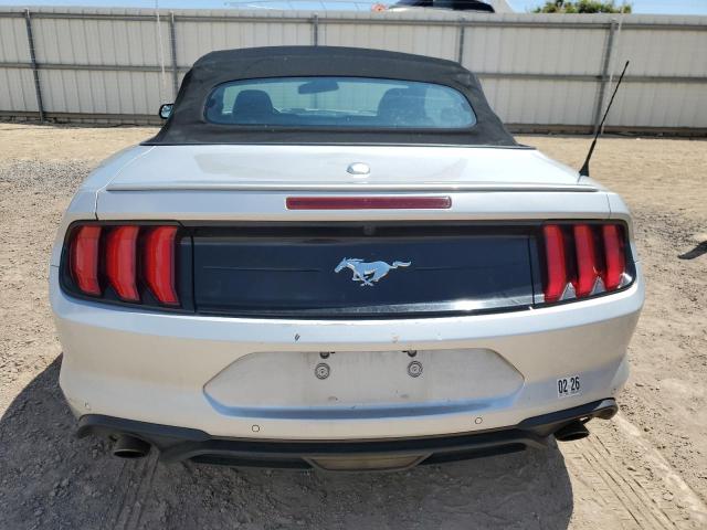 1FATP8UH4J5166202 - 2018 FORD MUSTANG SILVER photo 6