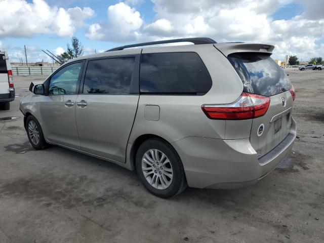 5TDYK3DC5FS580533 - 2015 TOYOTA SIENNA XLE BEIGE photo 2