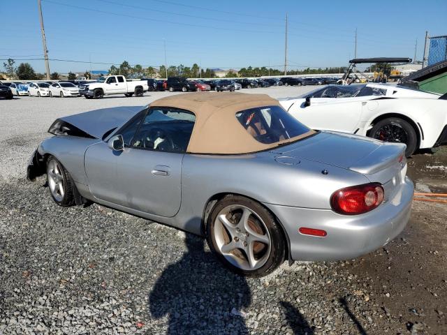 JM1NB353320221986 - 2002 MAZDA MX-5 MIATA BASE SILVER photo 2