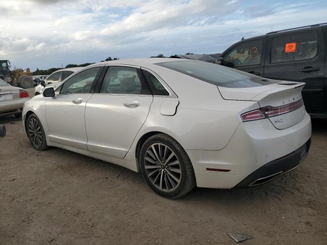 3LN6L5C96KR607317 - 2019 LINCOLN MKZ RESERVE I WHITE photo 2