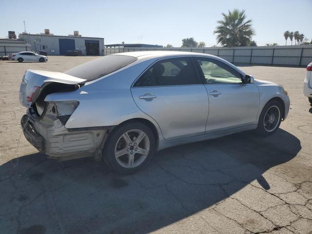 4T1BE46K27U515784 - 2007 TOYOTA CAMRY CE 银色 照片 3