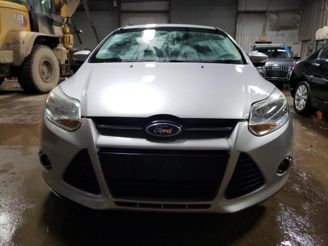 1FADP3F23EL228139 - 2014 FORD FOCUS SE SILVER photo 5