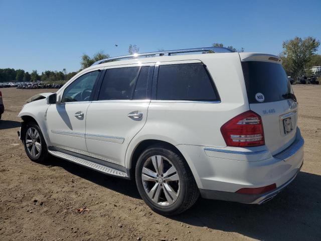 4JGBF7BE4CA770379 - 2012 MERCEDES-BENZ GL 450 4MATIC WHITE photo 2
