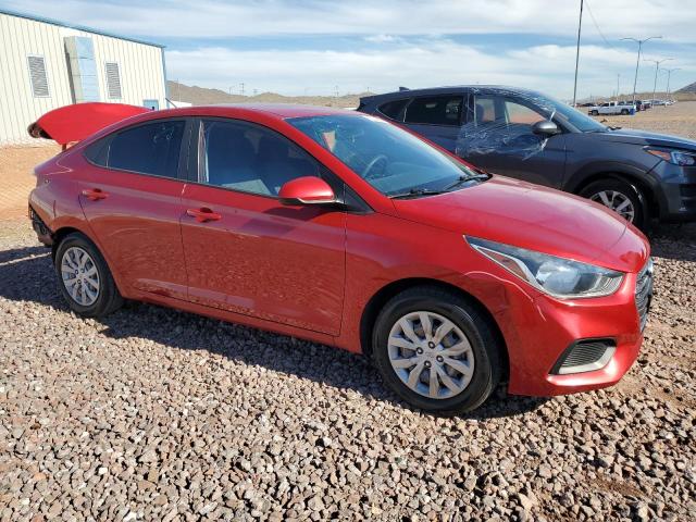 3KPC24A36KE059605 - 2019 HYUNDAI ACCENT SE RED photo 4