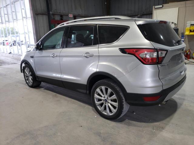 1FMCU0J99JUB48331 - 2018 FORD ESCAPE TITANIUM SILVER photo 2