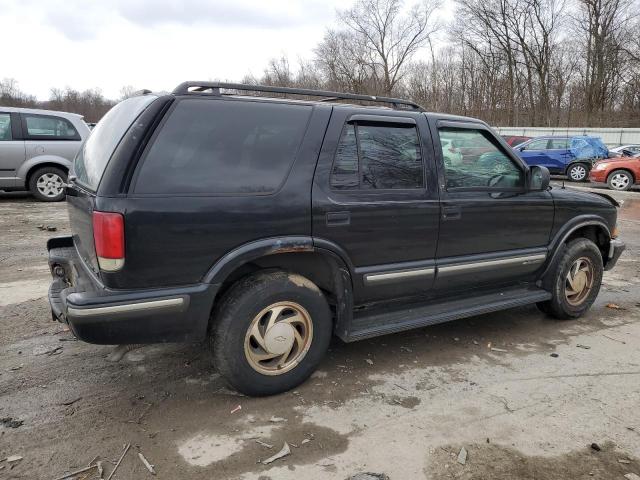 1GNDT13W4XK234131 - 1999 CHEVROLET BLAZER BLACK photo 3