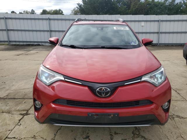 JTMRFREV7HJ121029 - 2017 TOYOTA RAV4 XLE RED photo 5