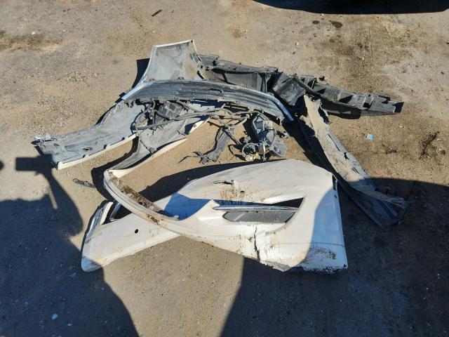 3LN6L2G92FR607863 - 2015 LINCOLN MKZ 白色 照片 12