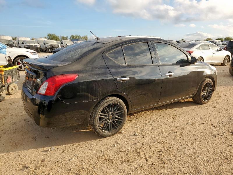3N1CN7AP2GL846889 - 2016 NISSAN VERSA S أسود صورة 3
