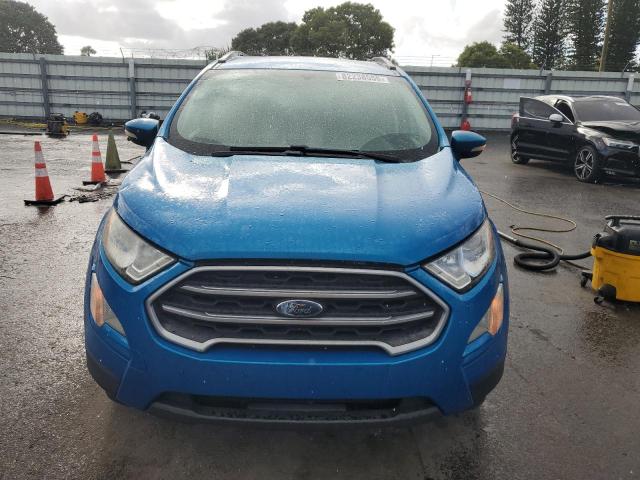 MAJ3P1TE1JC191066 - 2018 FORD ECOSPORT SE أزرق صورة 5