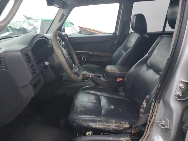 1J4RG4GK0AC104354 - 2010 JEEP COMMANDER SPORT Silber Foto 7