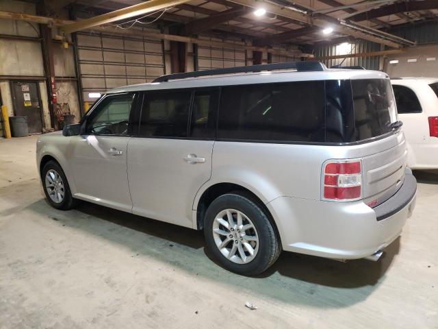 2FMGK5B89GBA21720 - 2016 FORD FLEX SE SILVER photo 2