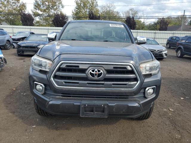 3TMGZ5AN1HM047851 - 2017 TOYOTA TACOMA DOUBLE CAB ნაცრისფერი ფოტო 5