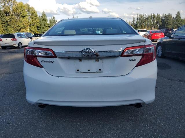 4T1BK1FK7DU021651 - 2013 TOYOTA CAMRY SE WHITE photo 6
