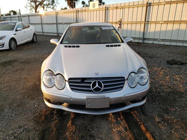 WDBSK75F64F068040 - 2004 MERCEDES-BENZ SL 500 SILVER photo 5