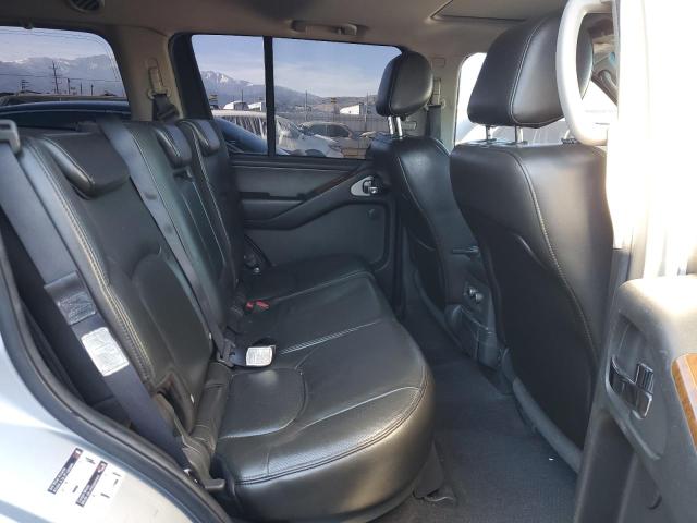 5N1AR18W46C629370 - 2006 NISSAN PATHFINDER LE 银色 照片 11