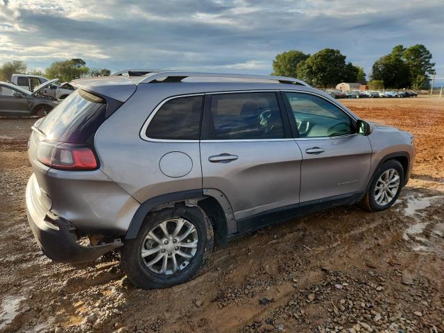 1C4PJLCB8KD221612 - 2019 JEEP CHEROKEE LATITUDE Gümüş foto 3
