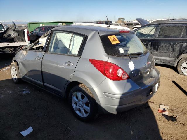 3N1BC13E07L443956 - 2007 NISSAN VERSA S SILVER photo 2