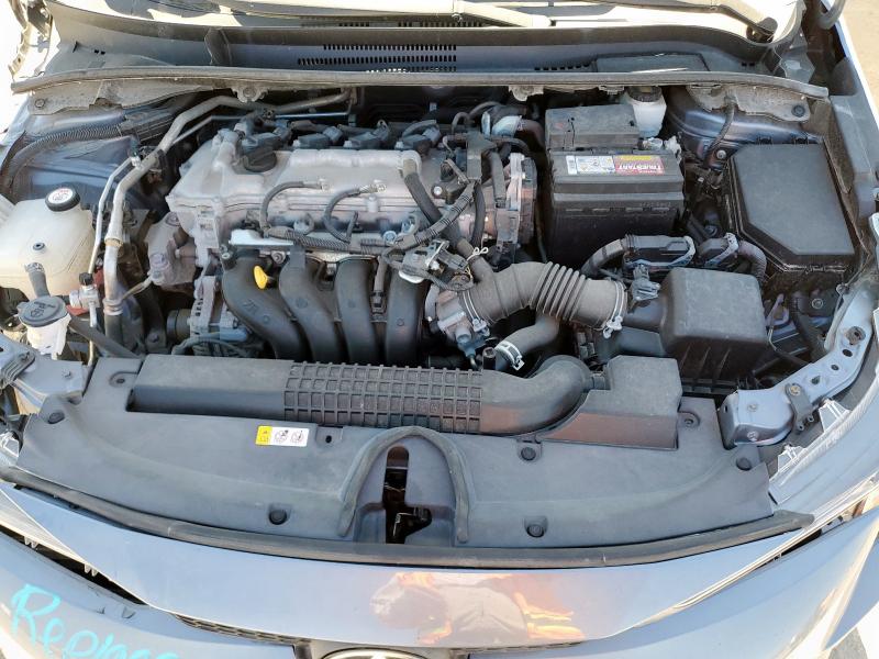 5YFEPMAE6NP335246 - 2022 TOYOTA COROLLA LE BLUE photo 11