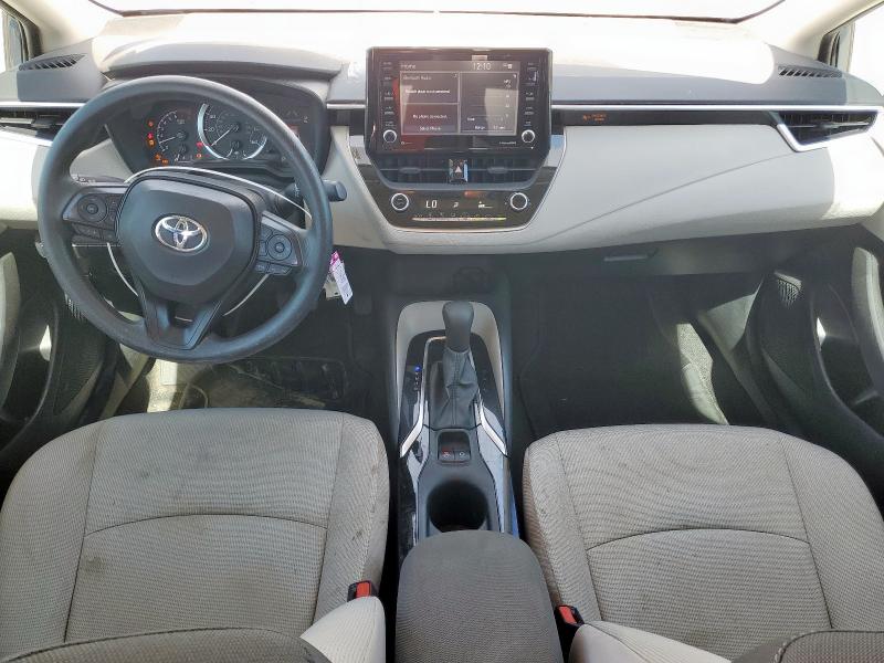 5YFEPMAE6NP335246 - 2022 TOYOTA COROLLA LE BLUE photo 8