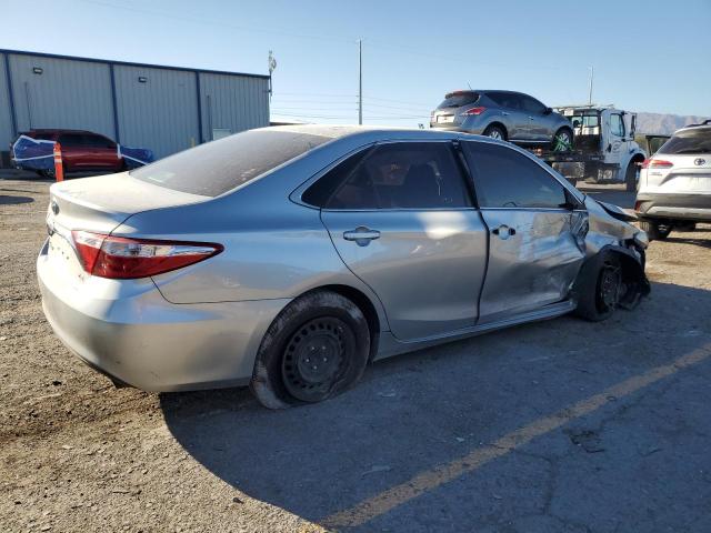 4T1BF1FK6GU548069 - 2016 TOYOTA CAMRY LE SILVER photo 3