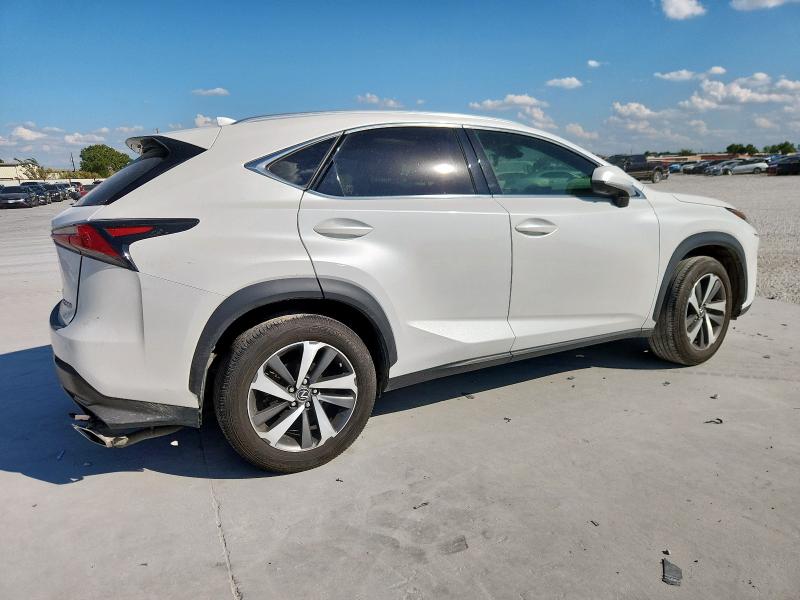 JTJYARBZ3K2128639 - 2019 LEXUS NX 300 BASE Белый фото 3