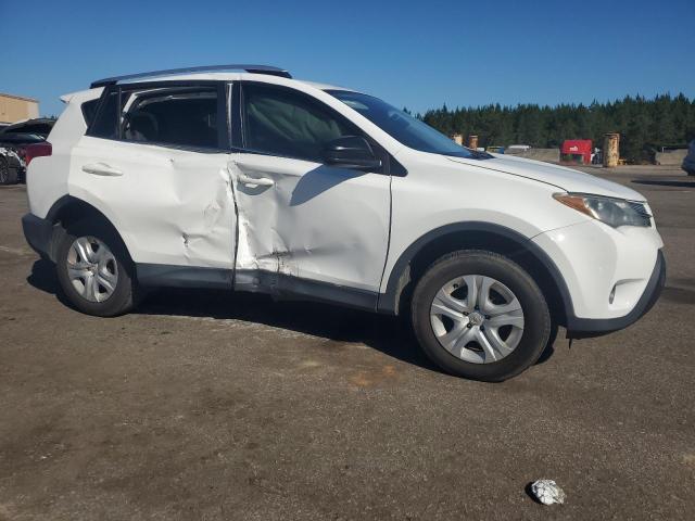 JTMZFREV7FJ042702 - 2015 TOYOTA RAV4 LE 白色 照片 4