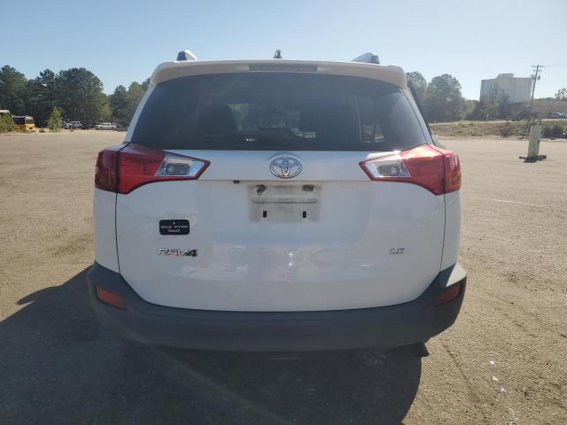 JTMZFREV7FJ042702 - 2015 TOYOTA RAV4 LE 白色 照片 6