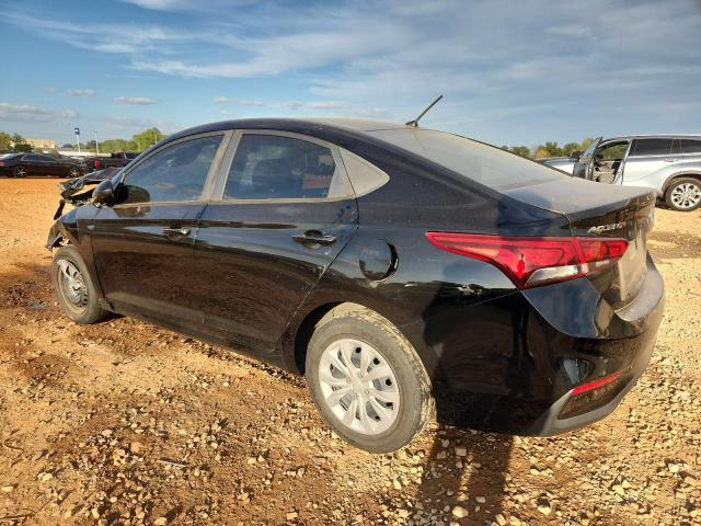 3KPC24A37JE025719 - 2018 HYUNDAI ACCENT SE Қара фото 2