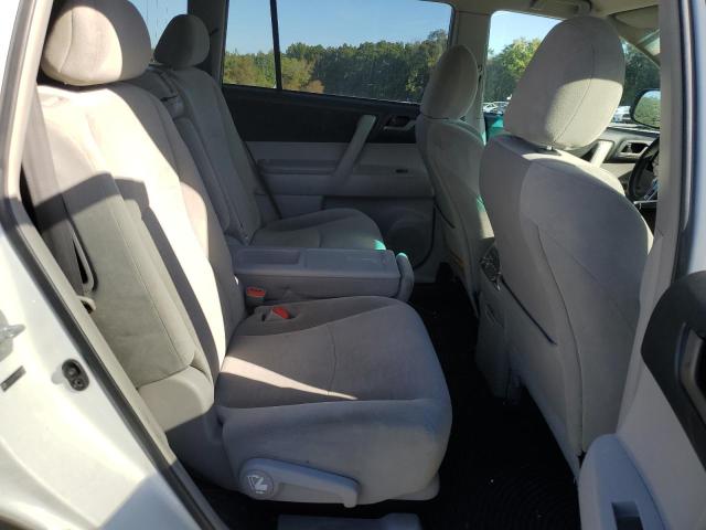 5TDZA3EH9BS011907 - 2011 TOYOTA HIGHLANDER BASE أبيض صورة 11