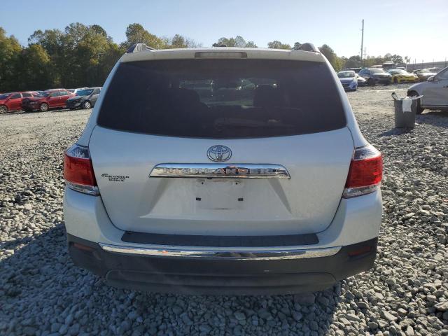 5TDZA3EH9BS011907 - 2011 TOYOTA HIGHLANDER BASE أبيض صورة 6