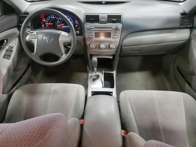 4T4BF3EK1BR097905 - 2011 TOYOTA CAMRY BASE ნაცრისფერი ფოტო 8