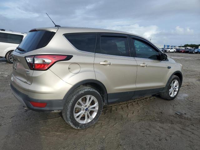 1FMCU0GD2HUC19410 - 2017 FORD ESCAPE SE 金色 照片 3