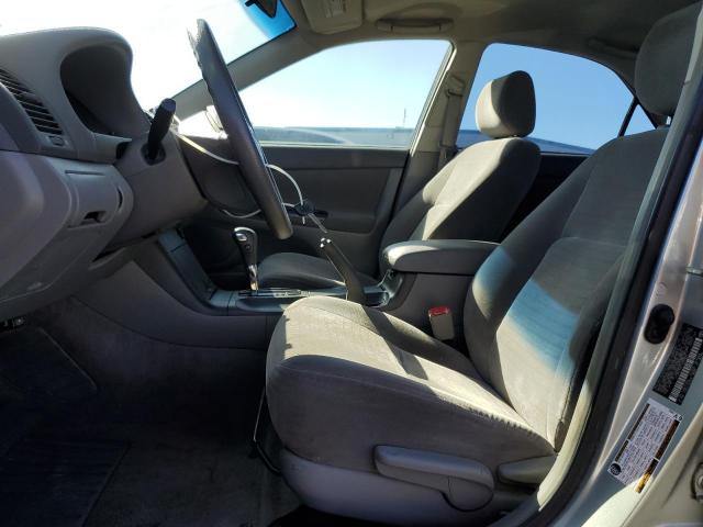 JTDBE32K163052111 - 2006 TOYOTA CAMRY LE SILVER photo 7