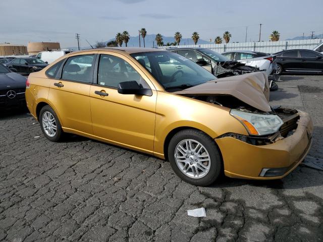 1FAHP35N59W131249 - 2009 FORD FOCUS SE GOLD photo 4