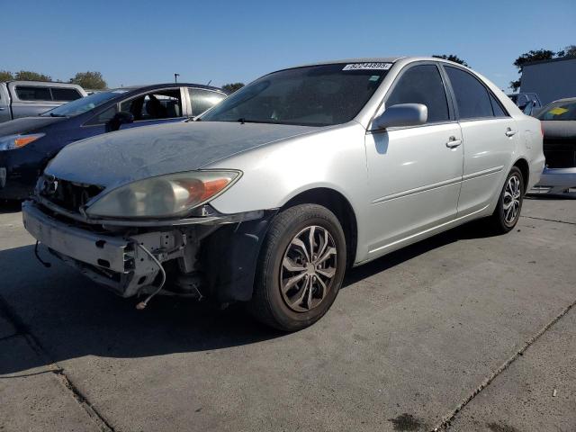 2002 TOYOTA CAMRY LE, 