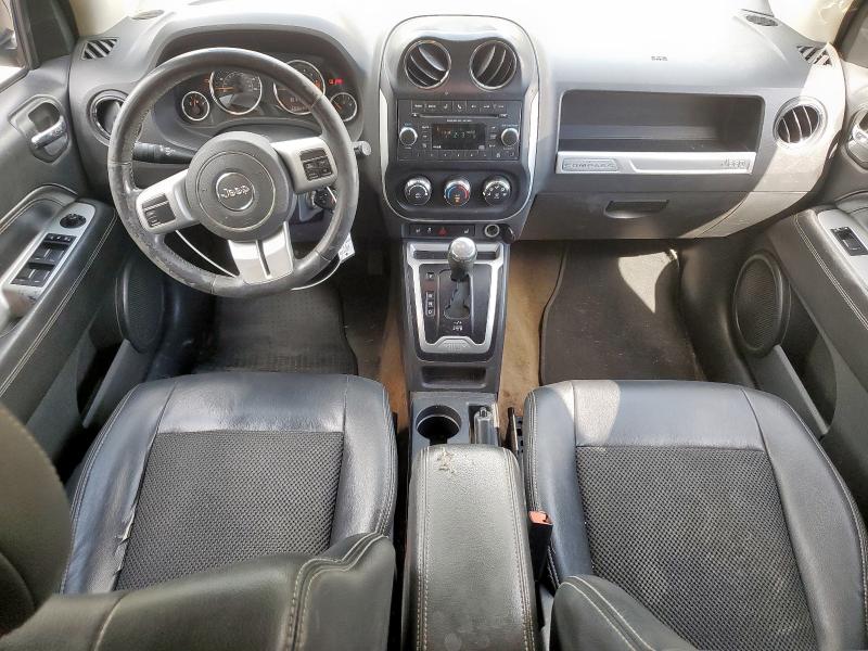 1C4NJCEB6HD197971 - 2017 JEEP COMPASS LATITUDE BLUE photo 8