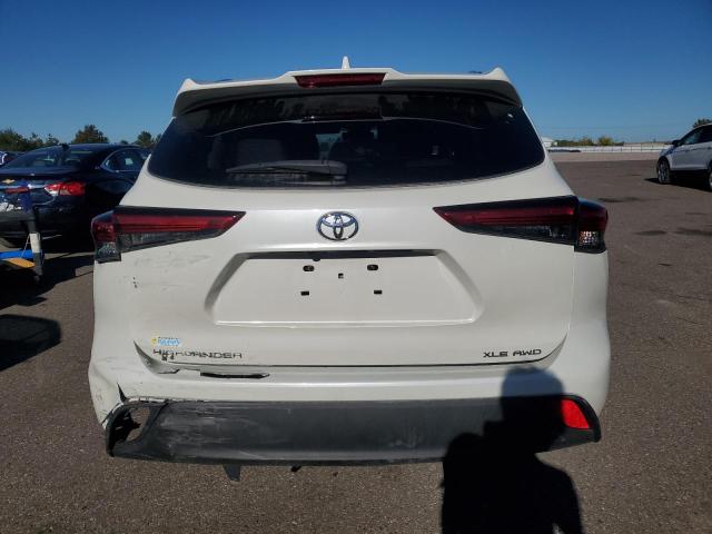 5TDHZRBH2MS058307 - 2021 TOYOTA HIGHLANDER XLE WHITE photo 6