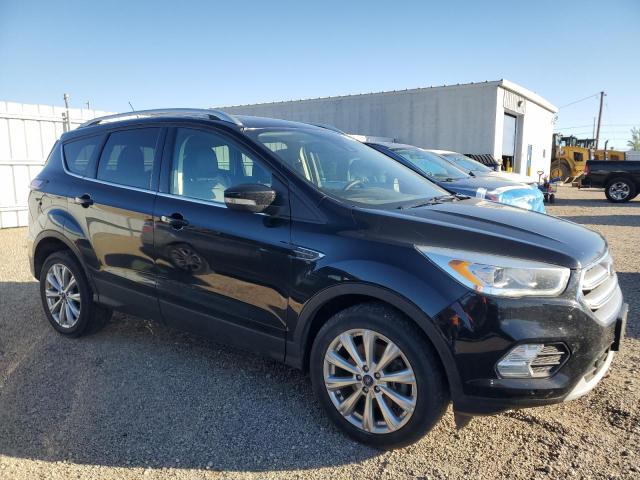 1FMCU9JD5HUC61535 - 2017 FORD ESCAPE TITANIUM Қара фото 4