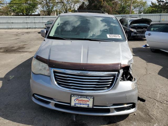 2C4RC1BG7ER351760 - 2014 CHRYSLER TOWN & COU TOURING SILVER photo 5