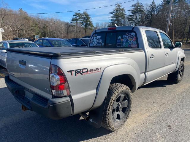 3TMMU4FN0EM062700 - 2014 TOYOTA TACOMA DOUBLE CAB LONG BED SILVER photo 3