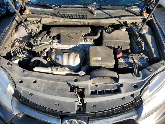 4T1BF1FK0HU750374 - 2017 TOYOTA CAMRY LE GRAY photo 11