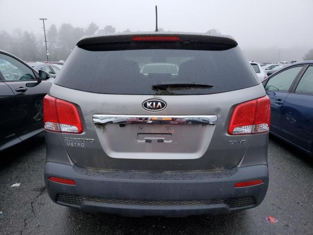 5XYKUDA20CG187629 - 2012 KIA SORENTO EX SILVER photo 6