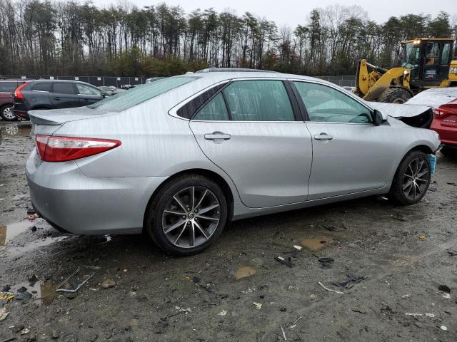 4T1BF1FK1GU527145 - 2016 TOYOTA CAMRY LE SILVER photo 3