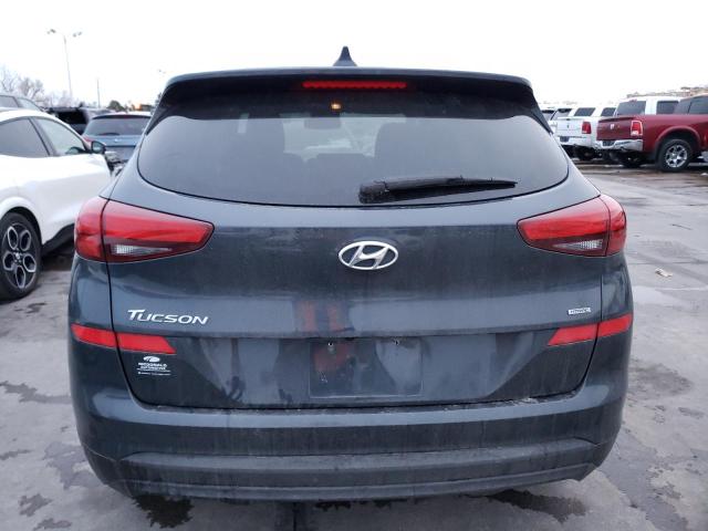 KM8J2CA44KU927639 - 2019 HYUNDAI TUCSON SE GRAY photo 6