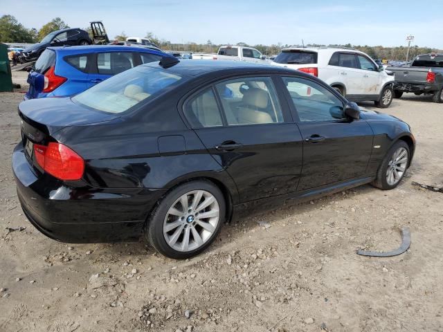 WBAPH7C55BE130852 - 2011 BMW 1 SERIES I BLACK photo 3